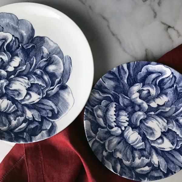 Tonic Plates Set Blue (4) of Salad Room | Peony Coupe Gala